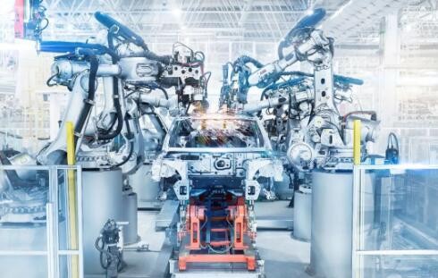 汽車行業趨勢及?展望：前景明朗，奮力成長